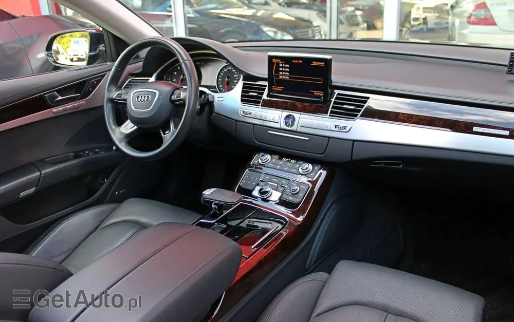 AUDI A8 4.0 TFSI cylinder on demand quattro tiptronic