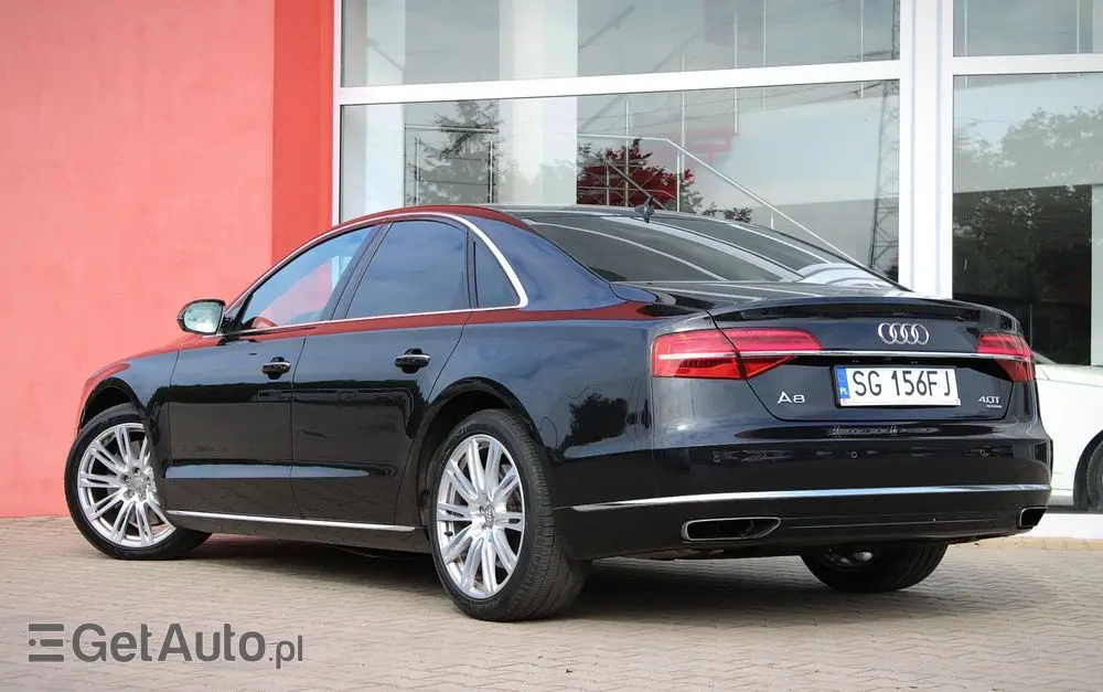 AUDI A8 4.0 TFSI cylinder on demand quattro tiptronic