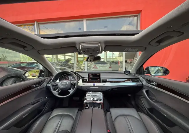 AUDI A8 4.0 TFSI cylinder on demand quattro tiptronic