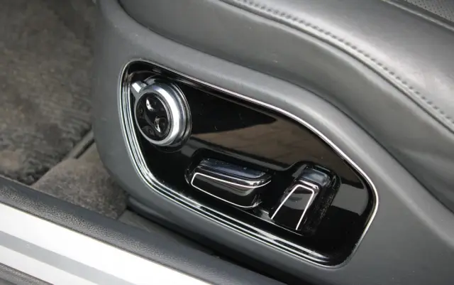 AUDI A8 4.0 TFSI cylinder on demand quattro tiptronic