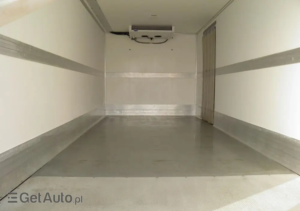 IVECO EUROCARGO 120-190L LIFT EURO6 CHŁODNIA CARRIER XARIOS 600MT 