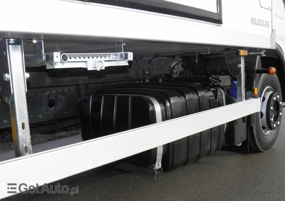 IVECO EUROCARGO 120-190L LIFT EURO6 CHŁODNIA CARRIER XARIOS 600MT 