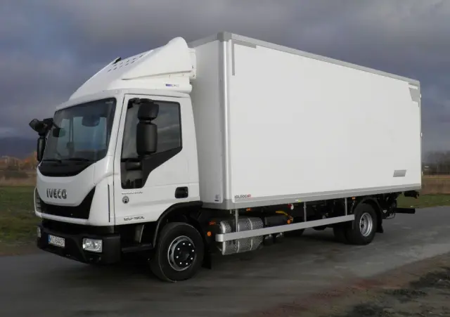 IVECO EUROCARGO 120-190L LIFT EURO6 CHŁODNIA CARRIER XARIOS 600MT 