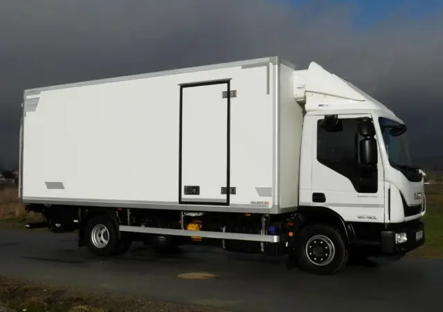 IVECO EUROCARGO 120-190L LIFT EURO6 CHŁODNIA CARRIER XARIOS 600MT 