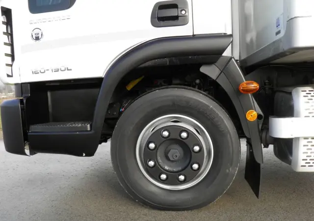 IVECO EUROCARGO 120-190L LIFT EURO6 CHŁODNIA CARRIER XARIOS 600MT 