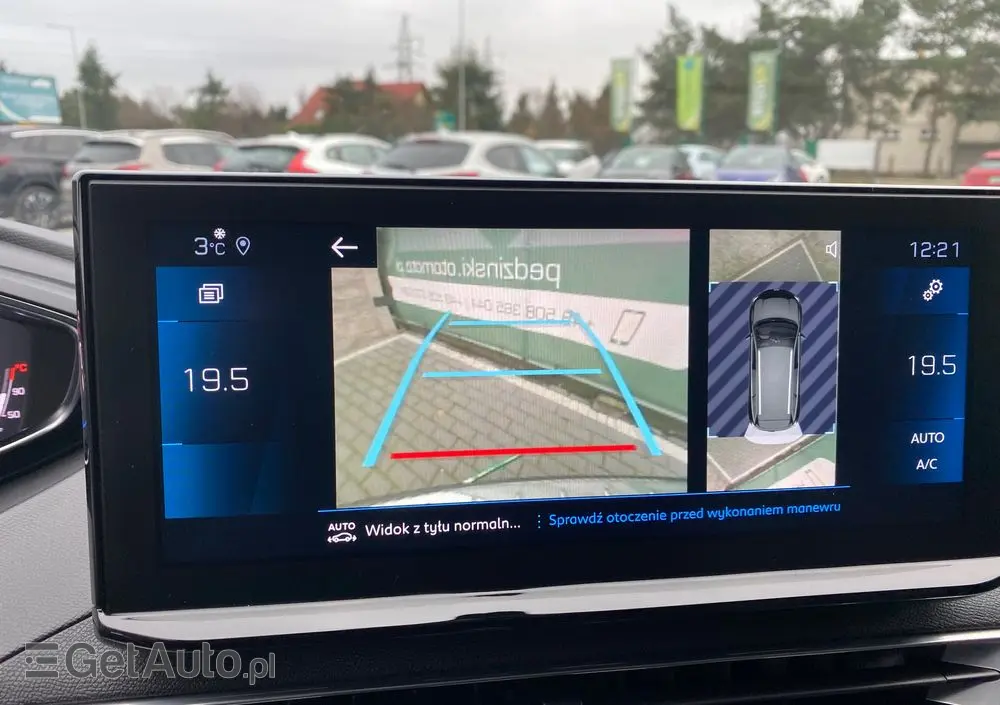 PEUGEOT 5008 PureTech 130 EAT8 Stop & Start Allure Business-Paket