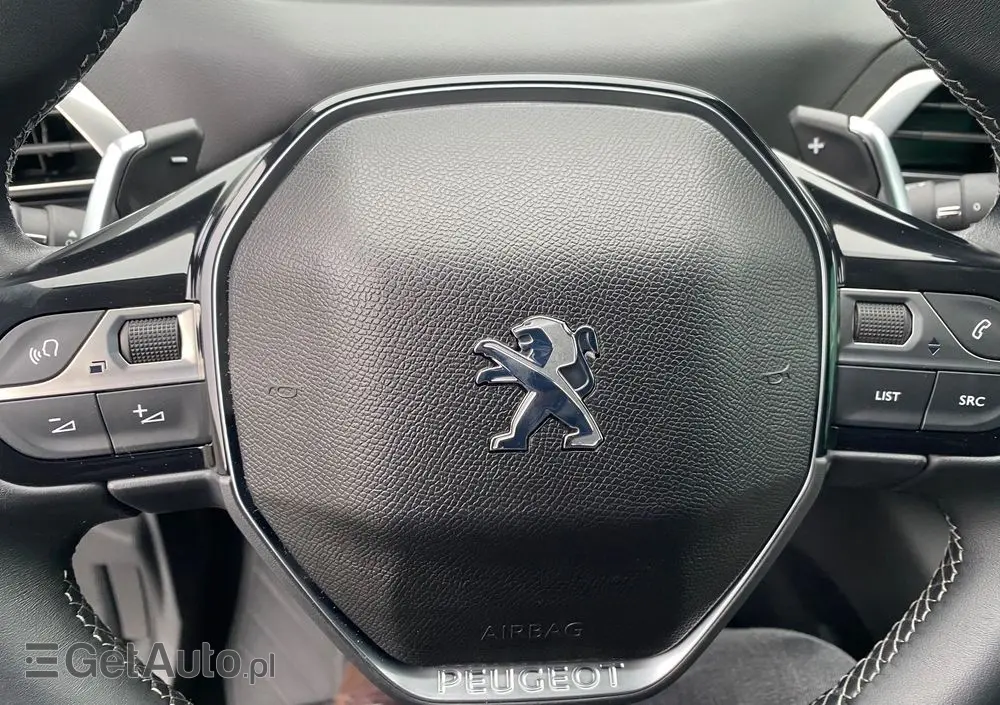 PEUGEOT 5008 PureTech 130 EAT8 Stop & Start Allure Business-Paket