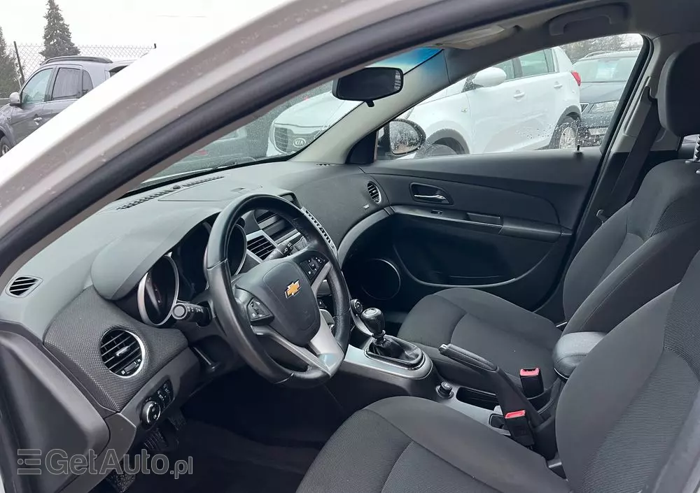 CHEVROLET Cruze 