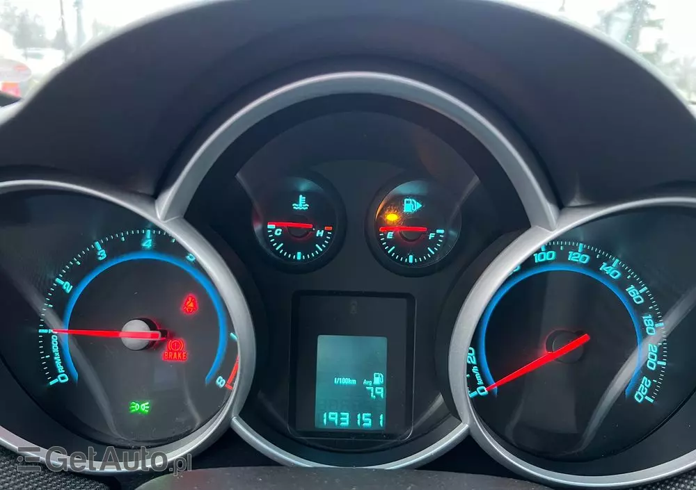 CHEVROLET Cruze 