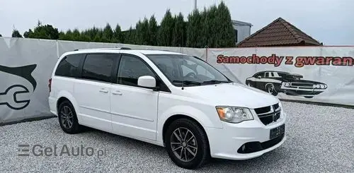DODGE Caravan 