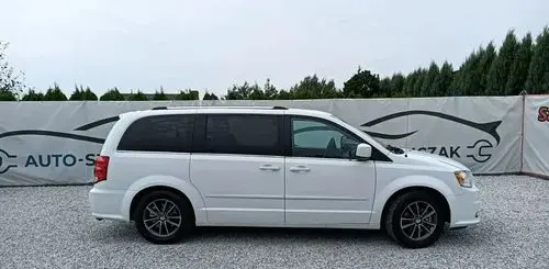 DODGE Caravan 