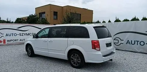DODGE Caravan 