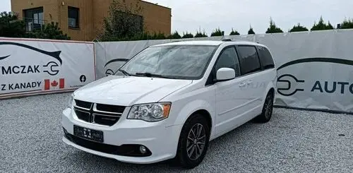 DODGE Caravan 