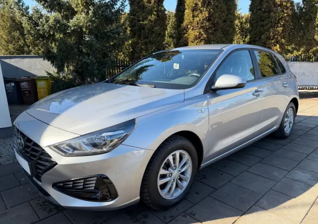 HYUNDAI I30 1.5 DPI Classic +