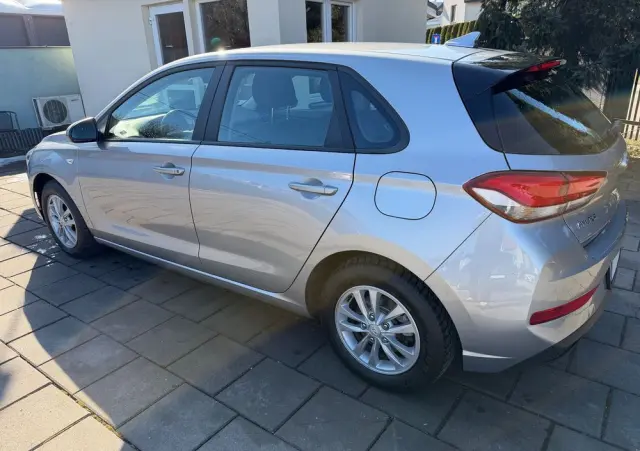 HYUNDAI I30 1.5 DPI Classic +