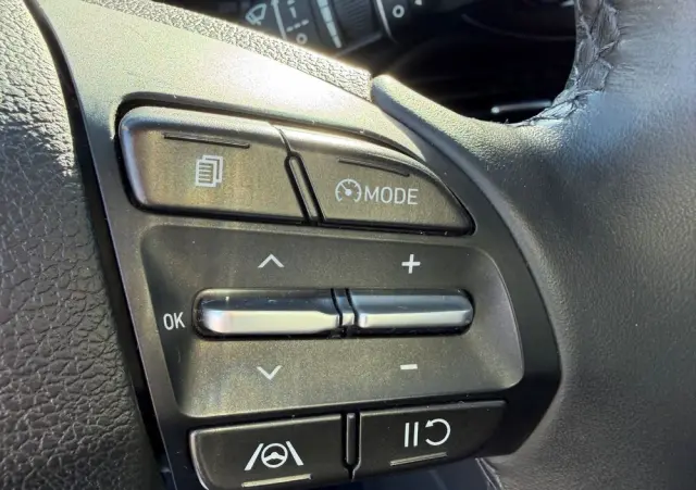 HYUNDAI I30 1.5 DPI Classic +