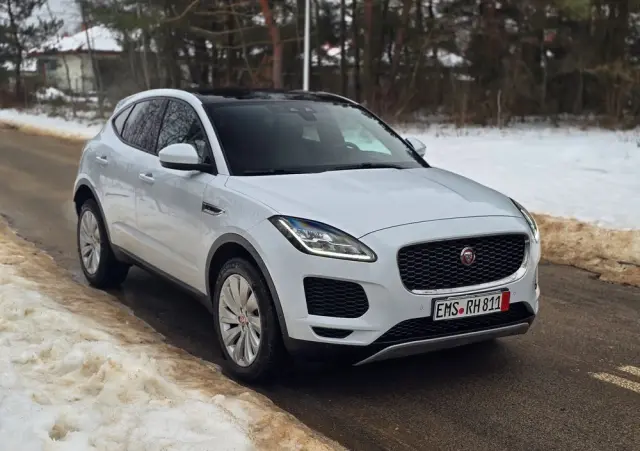 JAGUAR E-Pace P250 AWD R-Dynamic