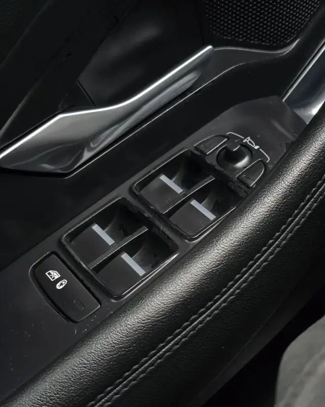 JAGUAR E-Pace P250 AWD R-Dynamic