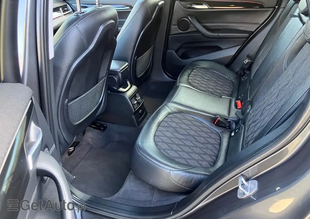 BMW X1 XDrive25d Sport Line