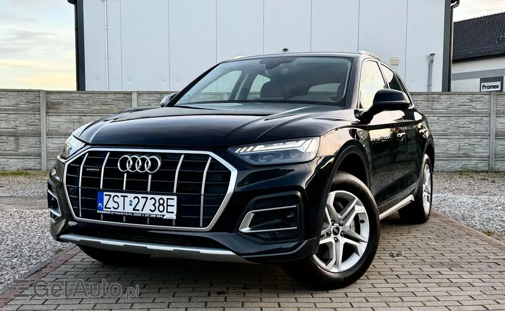 AUDI Q5 50 TFSI e Quattro S tronic sport