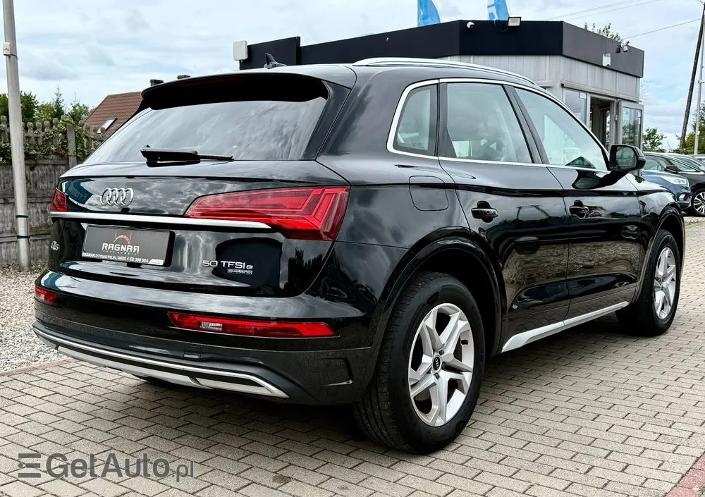 AUDI Q5 50 TFSI e Quattro S tronic sport