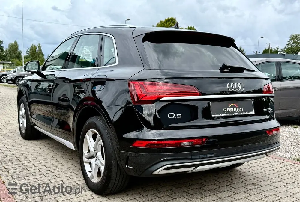 AUDI Q5 50 TFSI e Quattro S tronic sport