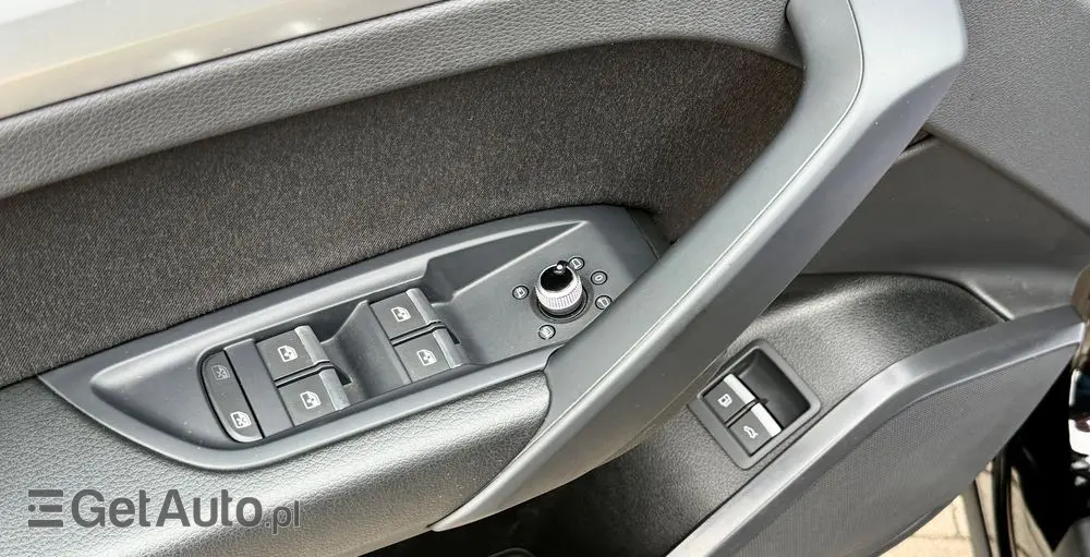 AUDI Q5 50 TFSI e Quattro S tronic sport