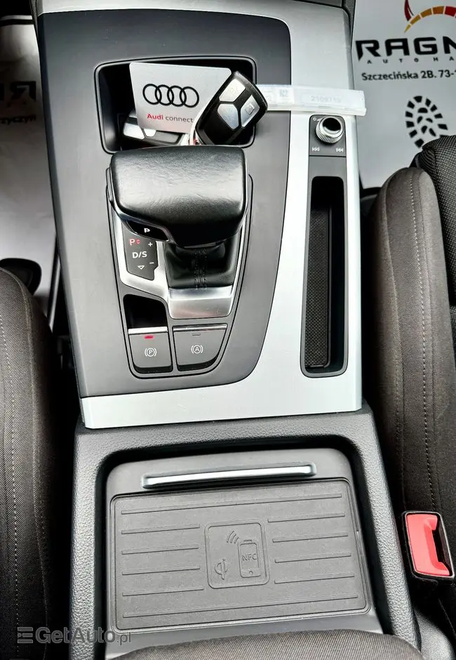 AUDI Q5 50 TFSI e Quattro S tronic sport