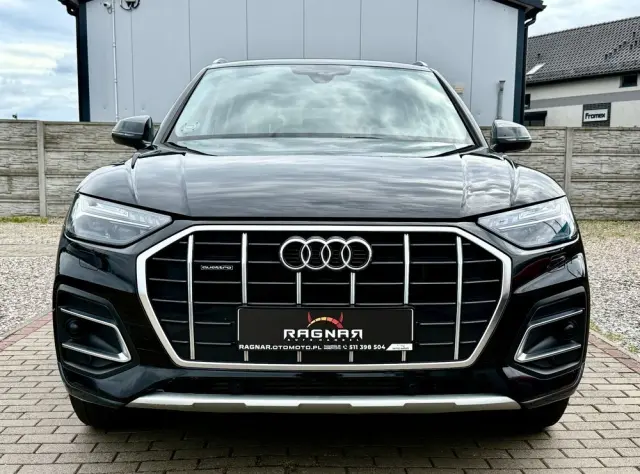 AUDI Q5 50 TFSI e Quattro S tronic sport