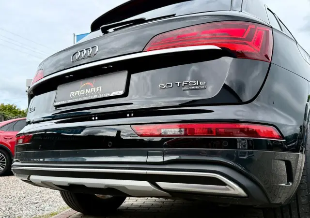 AUDI Q5 50 TFSI e Quattro S tronic sport