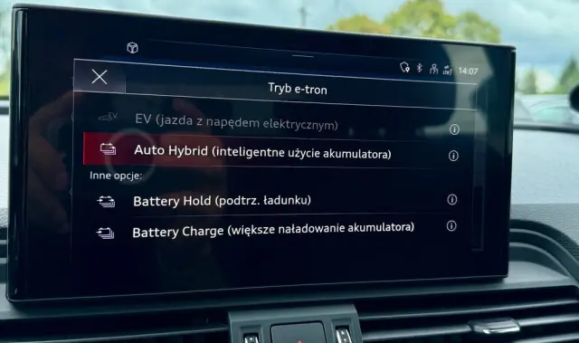 AUDI Q5 50 TFSI e Quattro S tronic sport