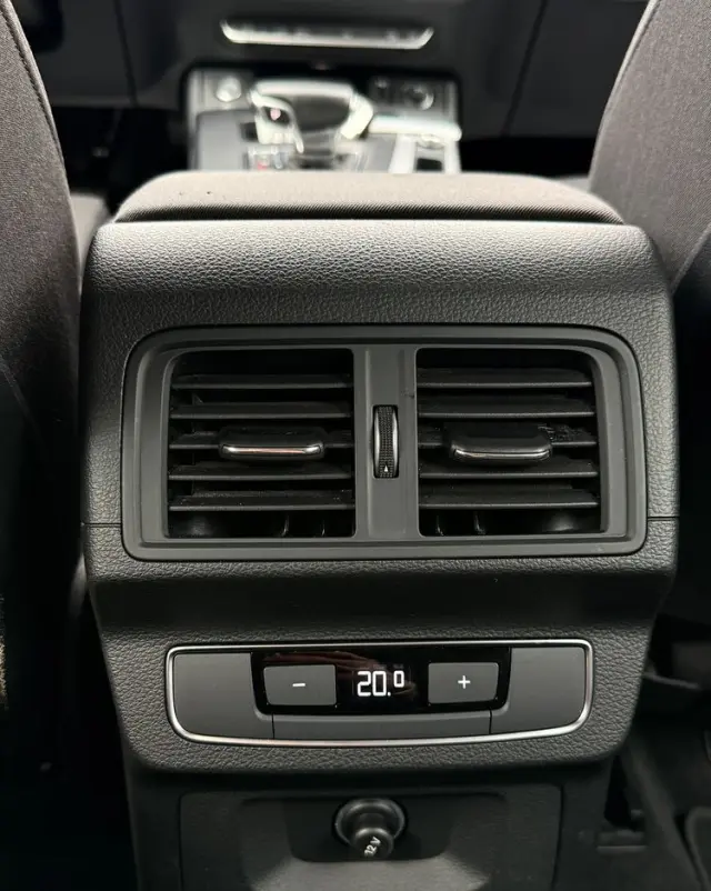 AUDI Q5 50 TFSI e Quattro S tronic sport