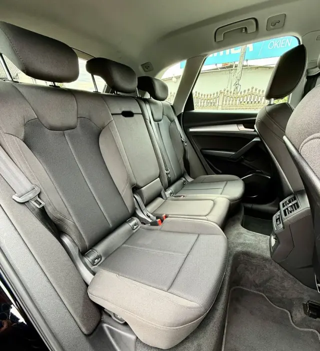 AUDI Q5 50 TFSI e Quattro S tronic sport