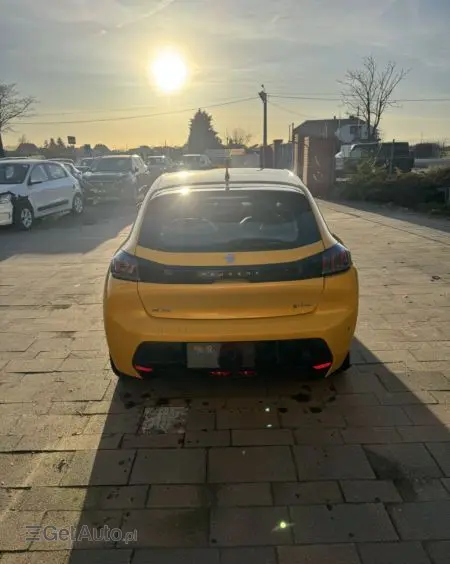 PEUGEOT 208 PureTech 100 EAT8 Allure