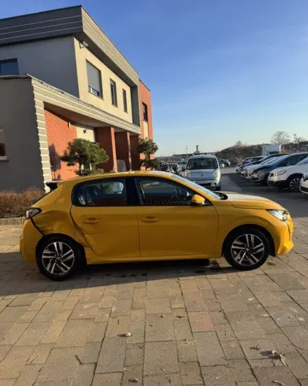 PEUGEOT 208 PureTech 100 EAT8 Allure