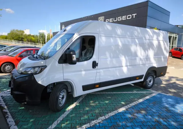 PEUGEOT Boxer 