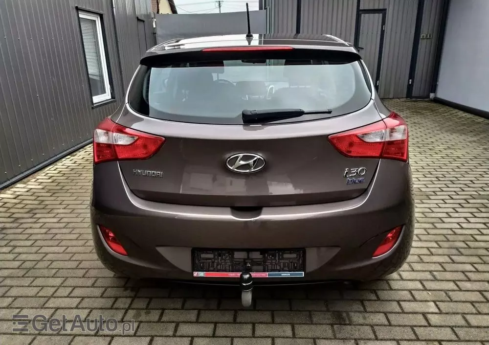 HYUNDAI I30 1.6 GDI BlueDrive Classic +
