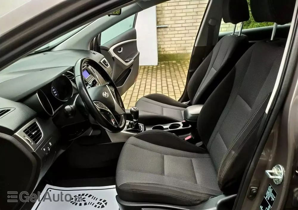 HYUNDAI I30 1.6 GDI BlueDrive Classic +