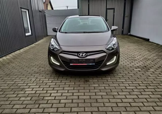 HYUNDAI I30 1.6 GDI BlueDrive Classic +