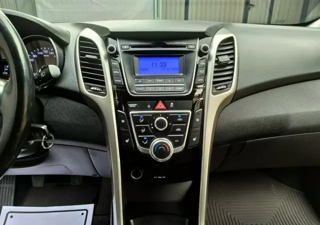 HYUNDAI I30 1.6 GDI BlueDrive Classic +