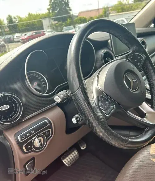 MERCEDES-BENZ Klasa V 