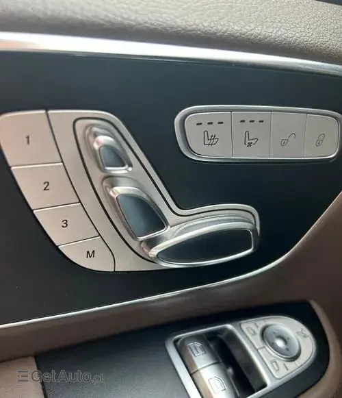 MERCEDES-BENZ Klasa V 