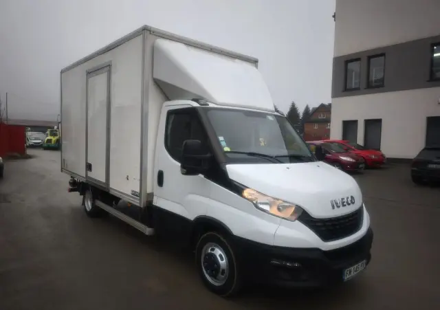 IVECO DAILY 35C14 2.3 HPI KONTENER 8 PALET WINDA KLIMA 