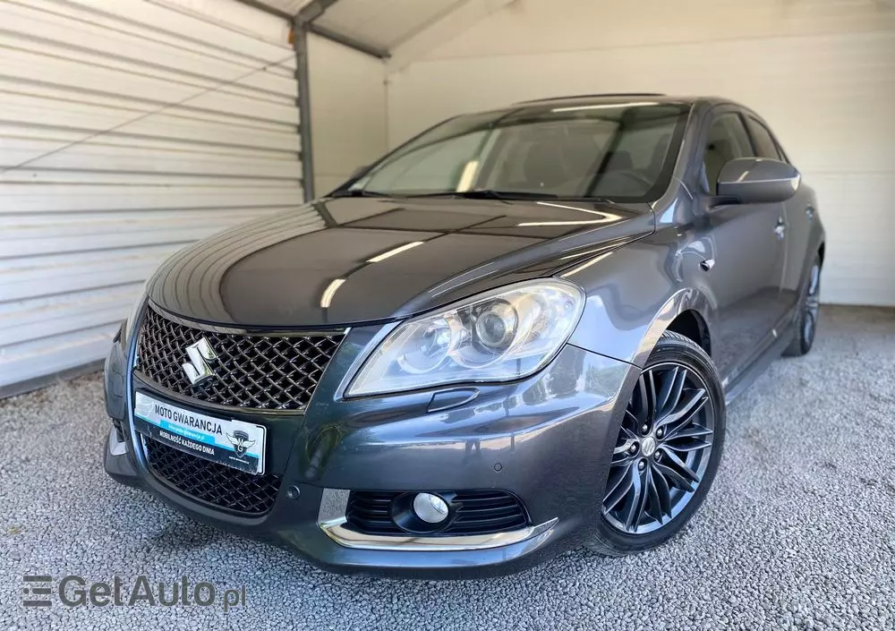 SUZUKI Kizashi 2.4 Sport 4WD CVT