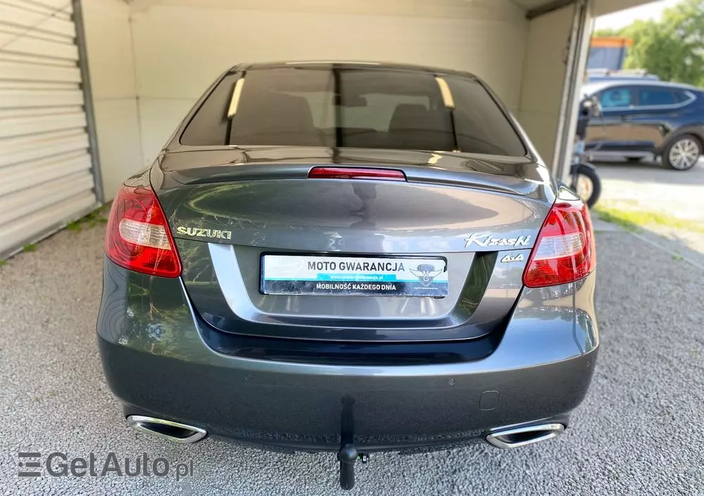 SUZUKI Kizashi 2.4 Sport 4WD CVT