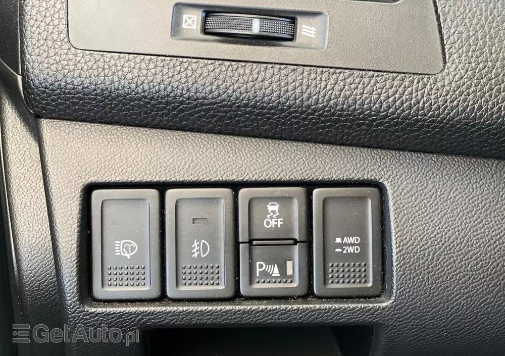 SUZUKI Kizashi 2.4 Sport 4WD CVT