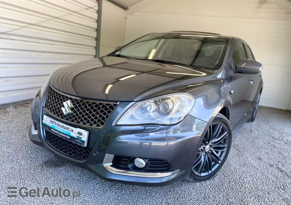 SUZUKI Kizashi 2.4 Sport 4WD CVT