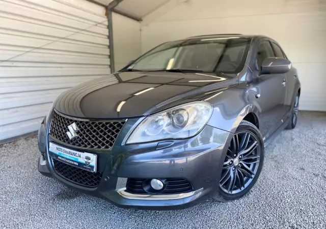SUZUKI Kizashi 2.4 Sport 4WD CVT