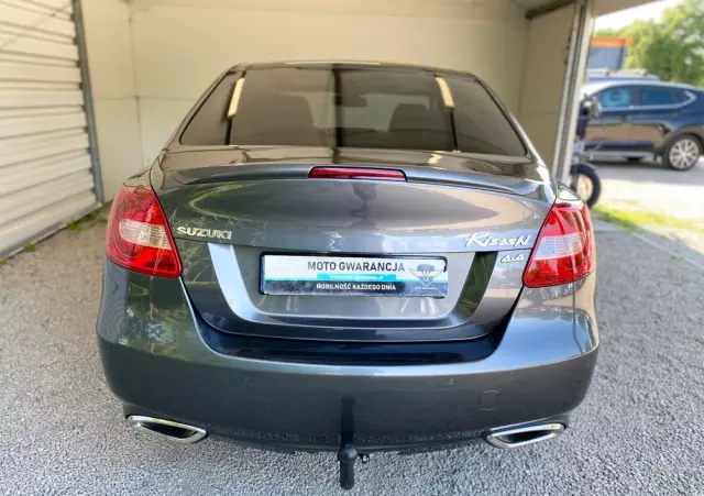 SUZUKI Kizashi 2.4 Sport 4WD CVT