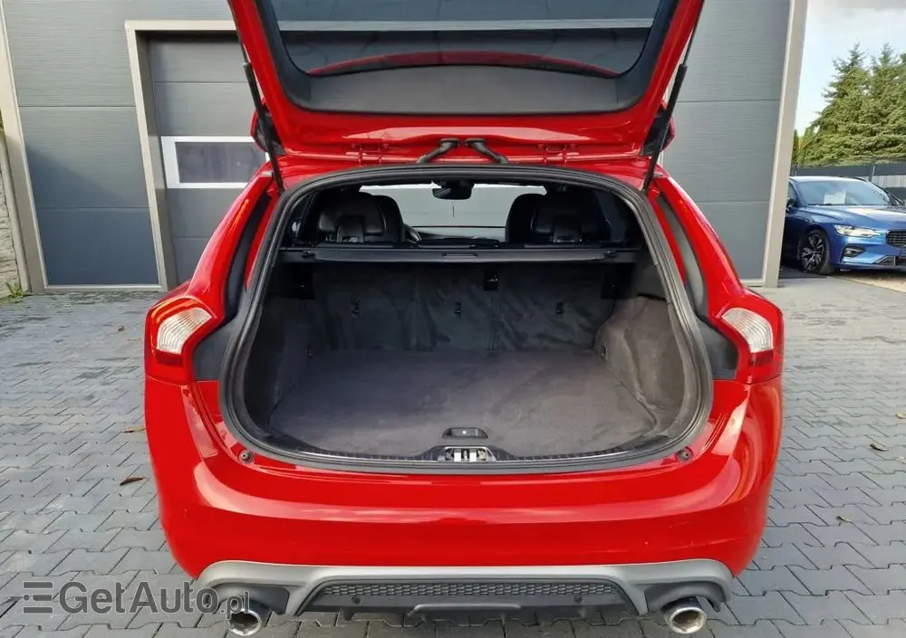 VOLVO V60 D4 RDesign